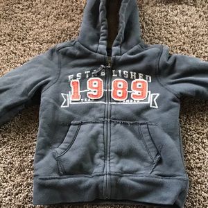 Boys 4T Fuzzy Children’s Place Sweatshirt